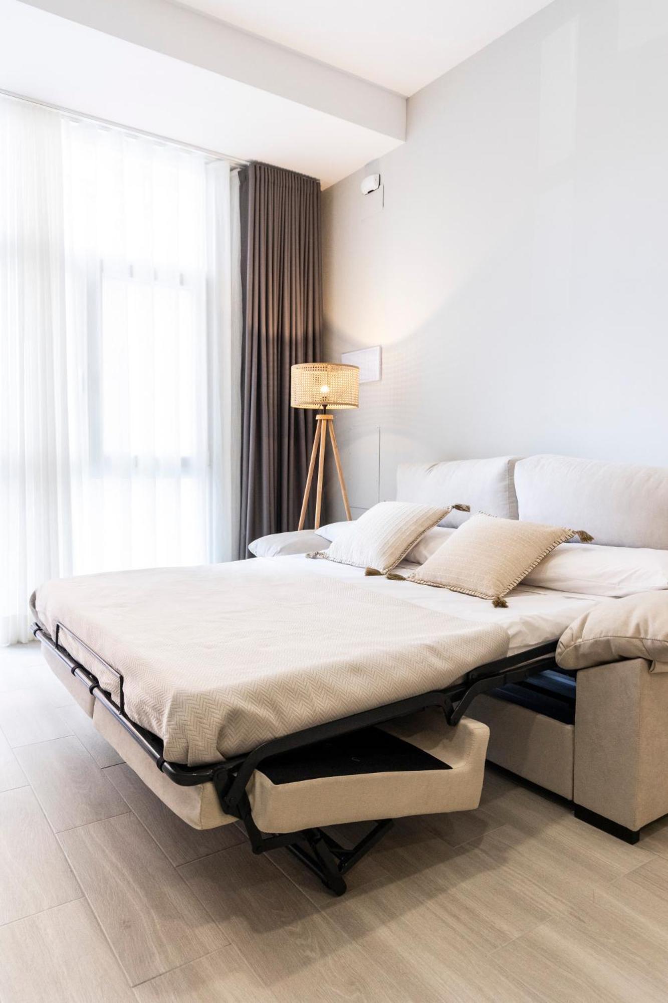Favara Suites A By Concept Flats Валенсия Экстерьер фото