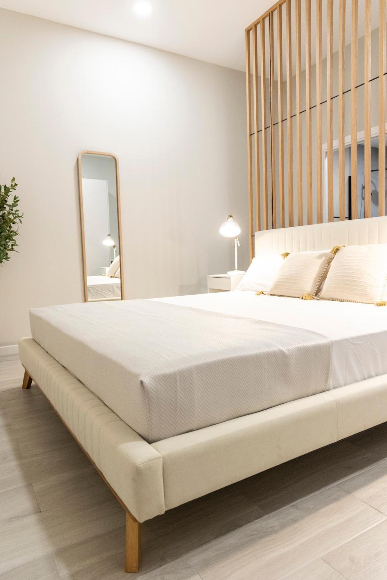 Favara Suites A By Concept Flats Валенсия Экстерьер фото